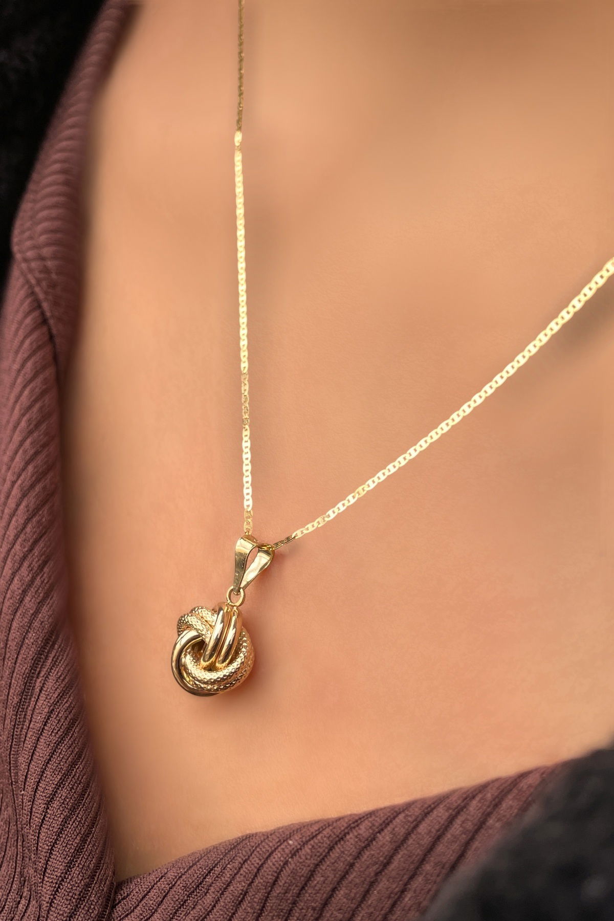 Aşk Düğümü Parlak Zincirli Altın Kolye 14KLY5778 - 1