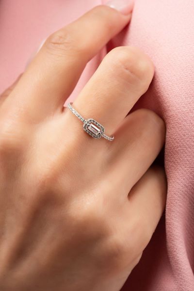 Baget Taşlı Beyaz Altın Yüzük 8YZK2799 - Altınaşkı