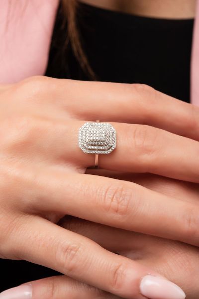 Baget Taşlı Beyaz Altın Yüzük 8YZK3085 - Altınaşkı