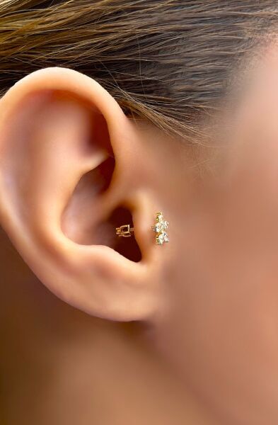 Çiçek Altın Tragus Küpe 14KP8576 (1)
