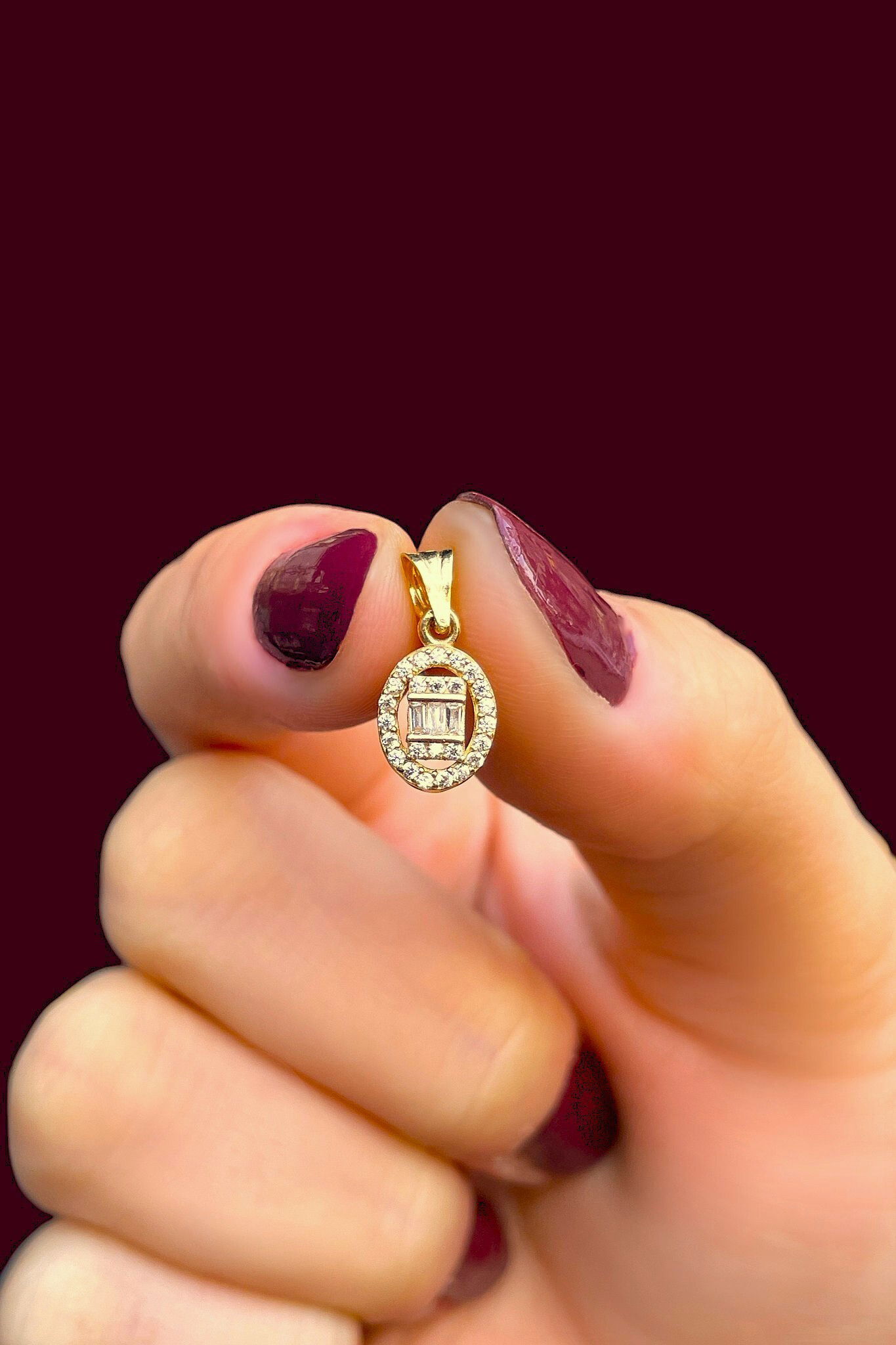 Oval Baget Taşlı Altın Kolye Ucu 14KLY8701 - 1