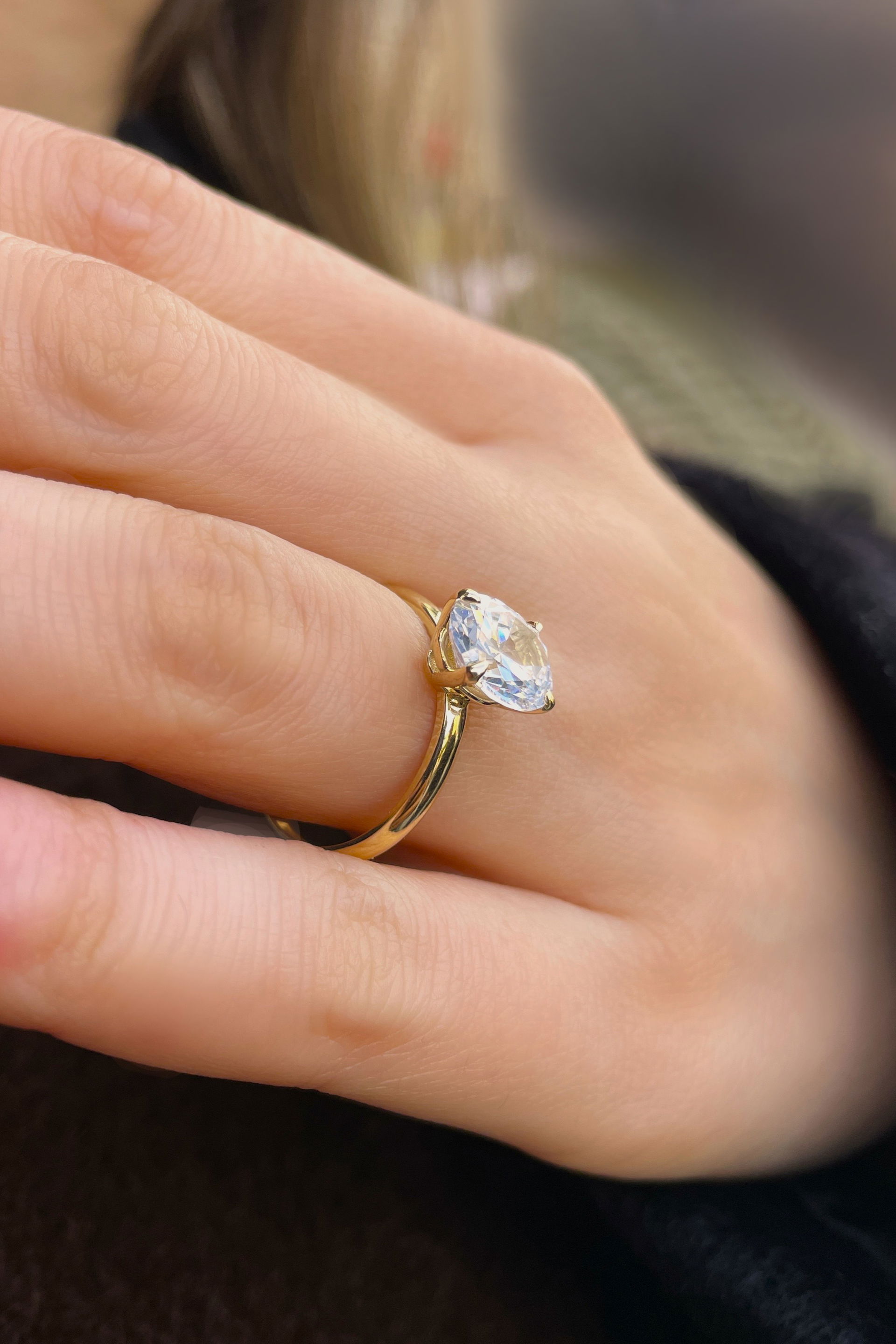 Oval Tektaş Altın Yüzük 14YZ8099 - 2