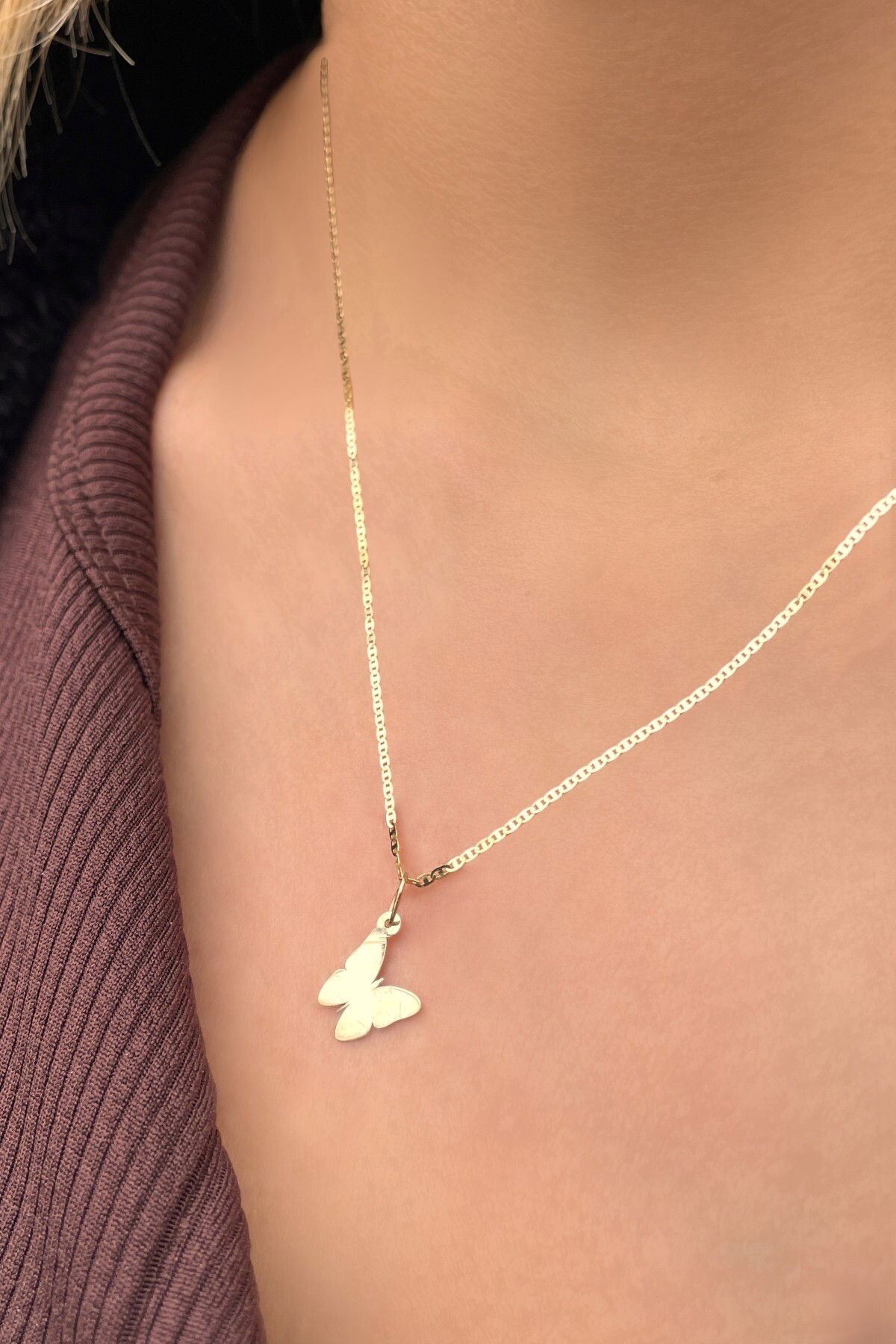 Parlak Zincirli Kelebek Altın Kolye 14KLY3025 - 1