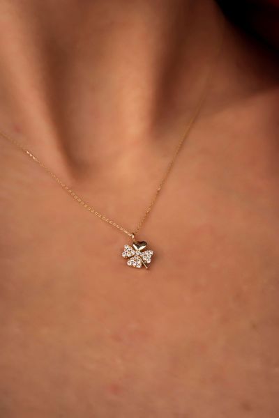 Taşlı Yonca Hayalet Altın Kolye 8KLY632 - Altınaşkı