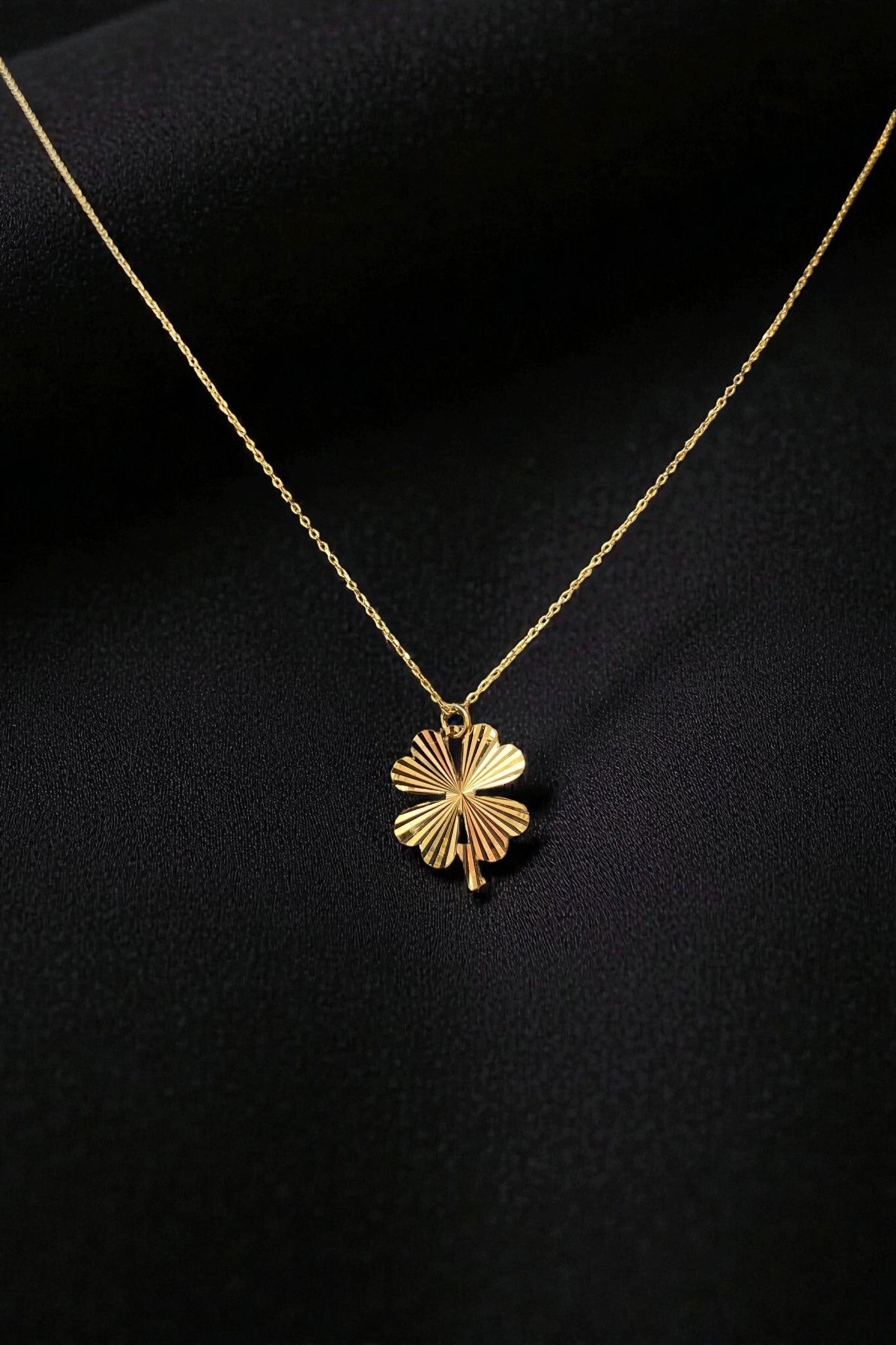 Yonca Kalemli Altın Kolye 8KLY5859 - 1